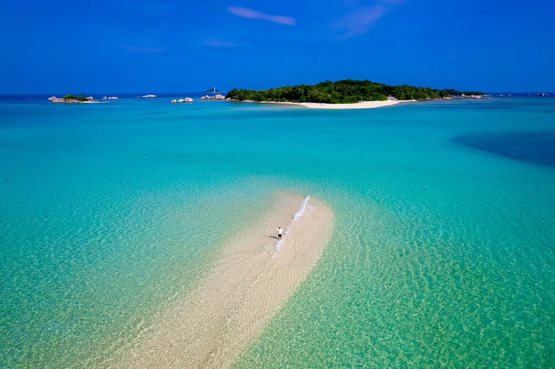 Pulau Pasir Timbul di Belitung: Pulau Sementara yang Bikin Liburanmu Abadi dalam Ingatan